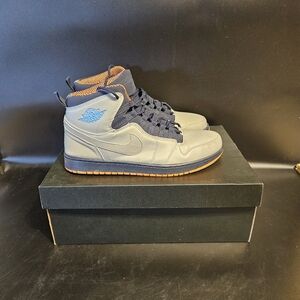 Air Jordan 1 Low Flyease Men's 11